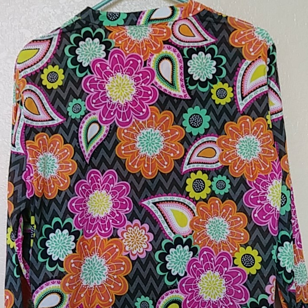 Very Bradley floral parsley blouse Sz L - Picture 5 of 9